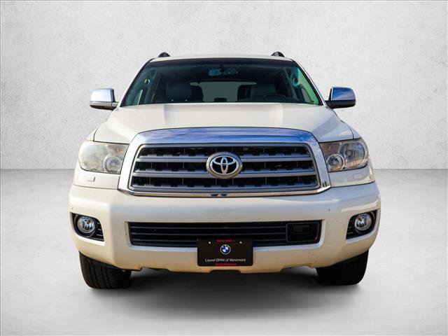 Used 2015 Toyota Sequoia Platinum AWD/4WD image 2