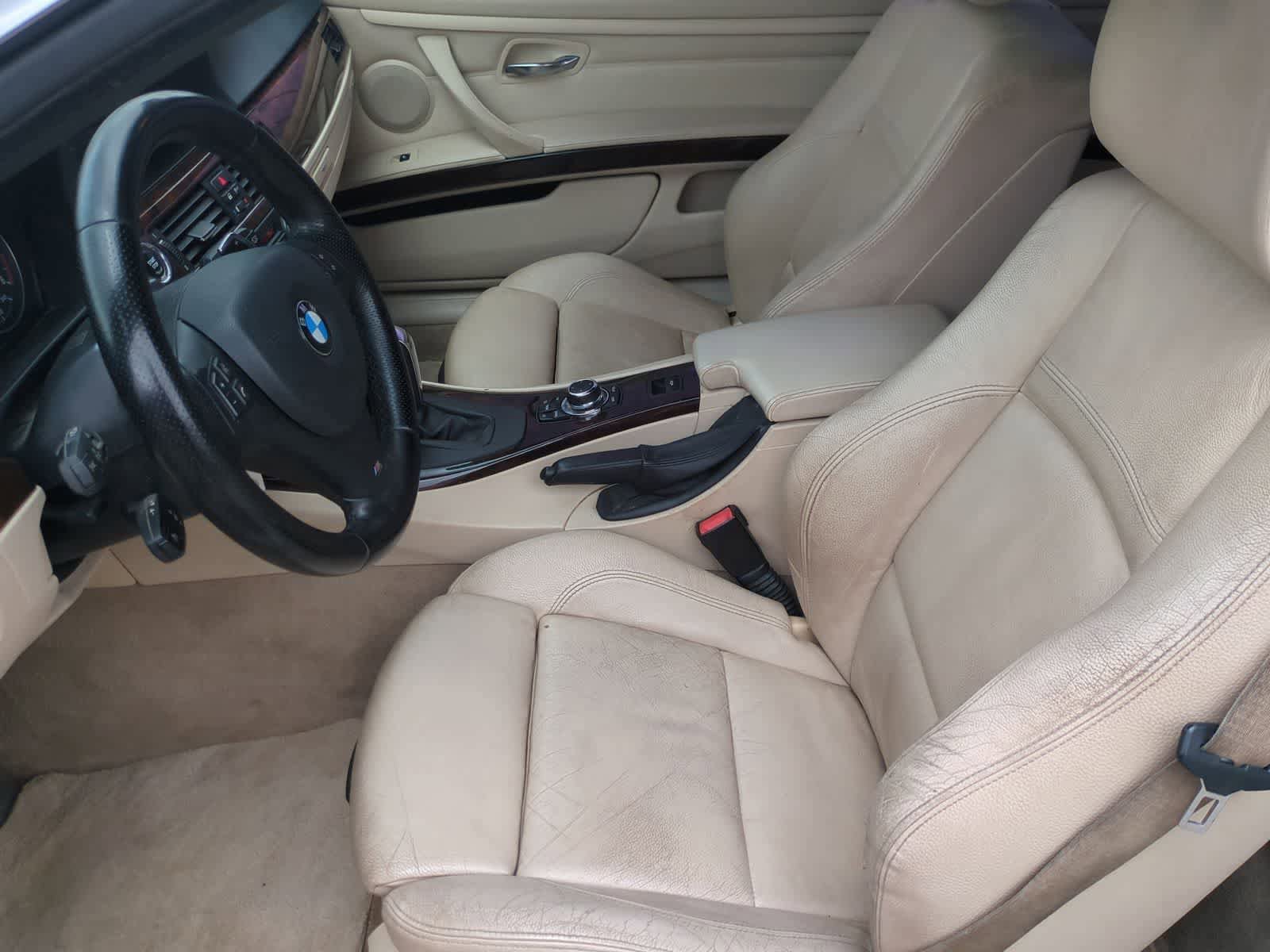 Used 2012 BMW 335i Convertible RWD image 16