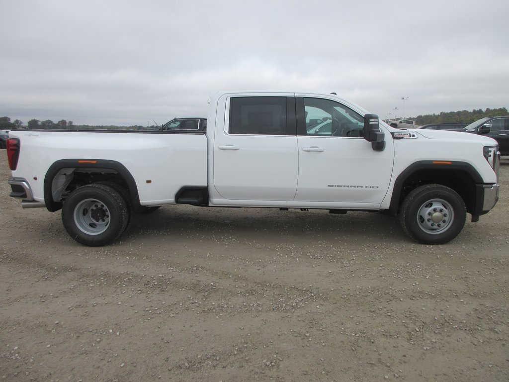 New 2026 GMC Sierra 3500 SLE w/ SLE Value Package image 3