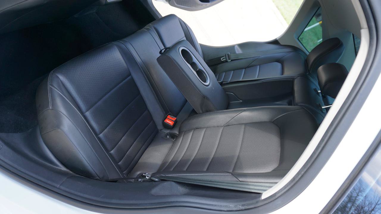 Used 2021 Volkswagen Jetta SE FWD image 17