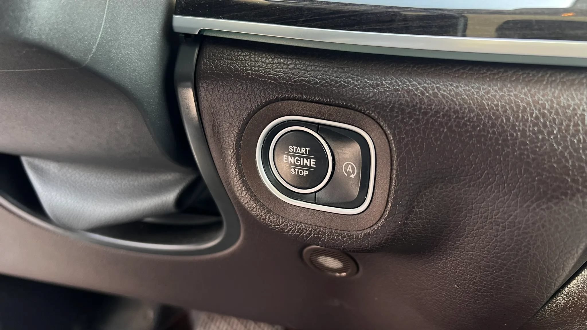 Used 2020 Mercedes-Benz GLS 450 4MATIC image 43
