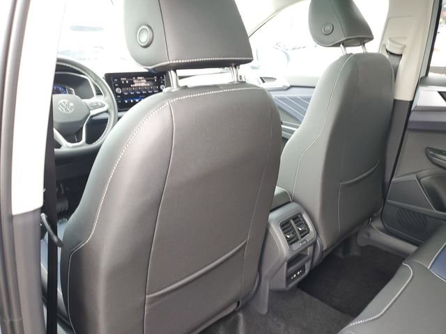 New 2026 Volkswagen Taos SEL image 14