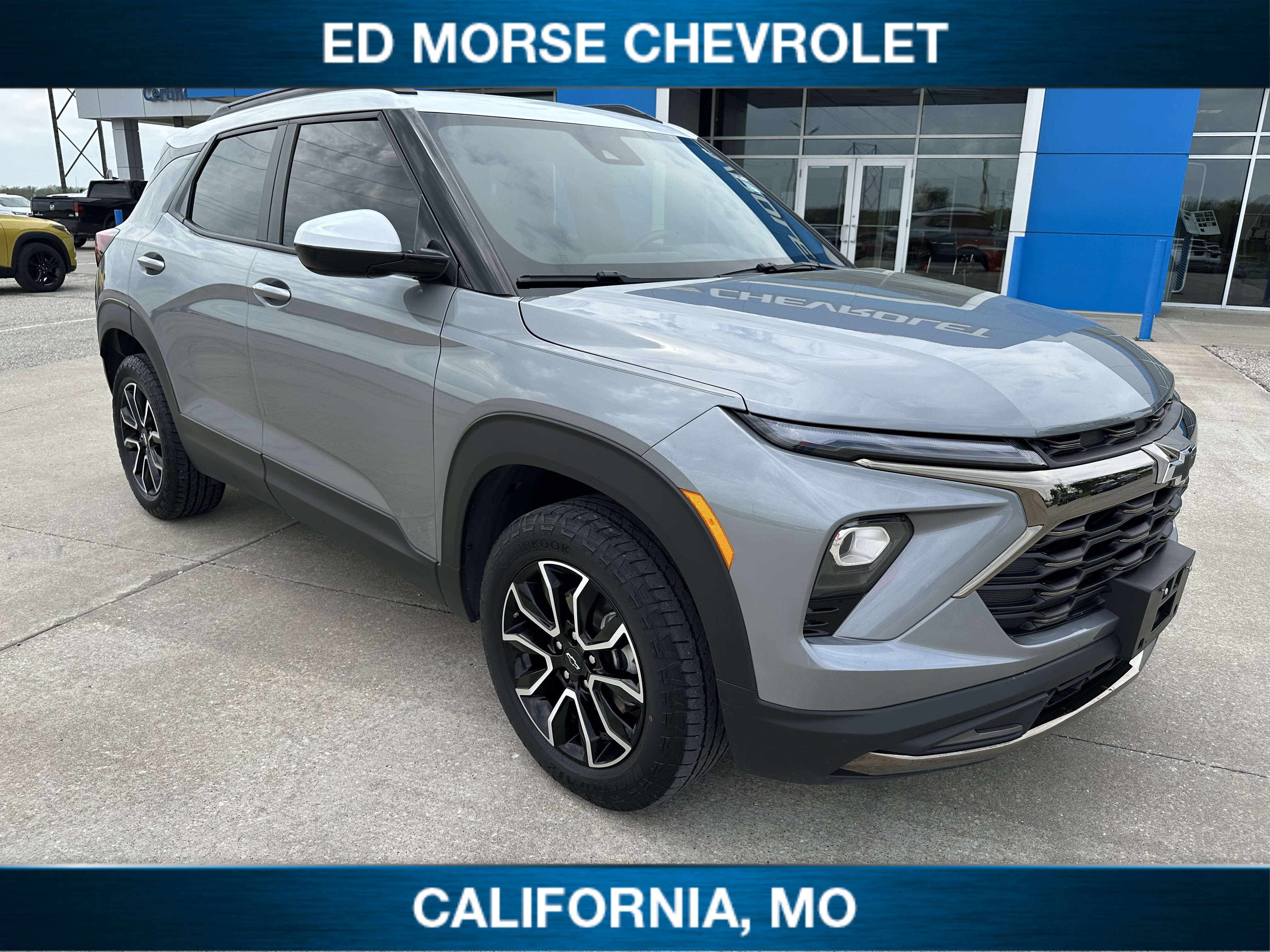 Used 2024 Chevrolet TrailBlazer ACTIV AWD/4WD image 1