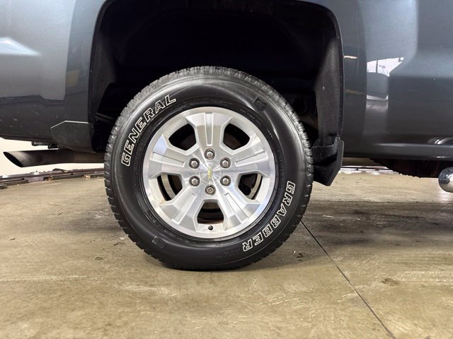 Used 2019 Chevrolet Silverado 1500 LT w/ All Star Edition AWD/4WD image 12