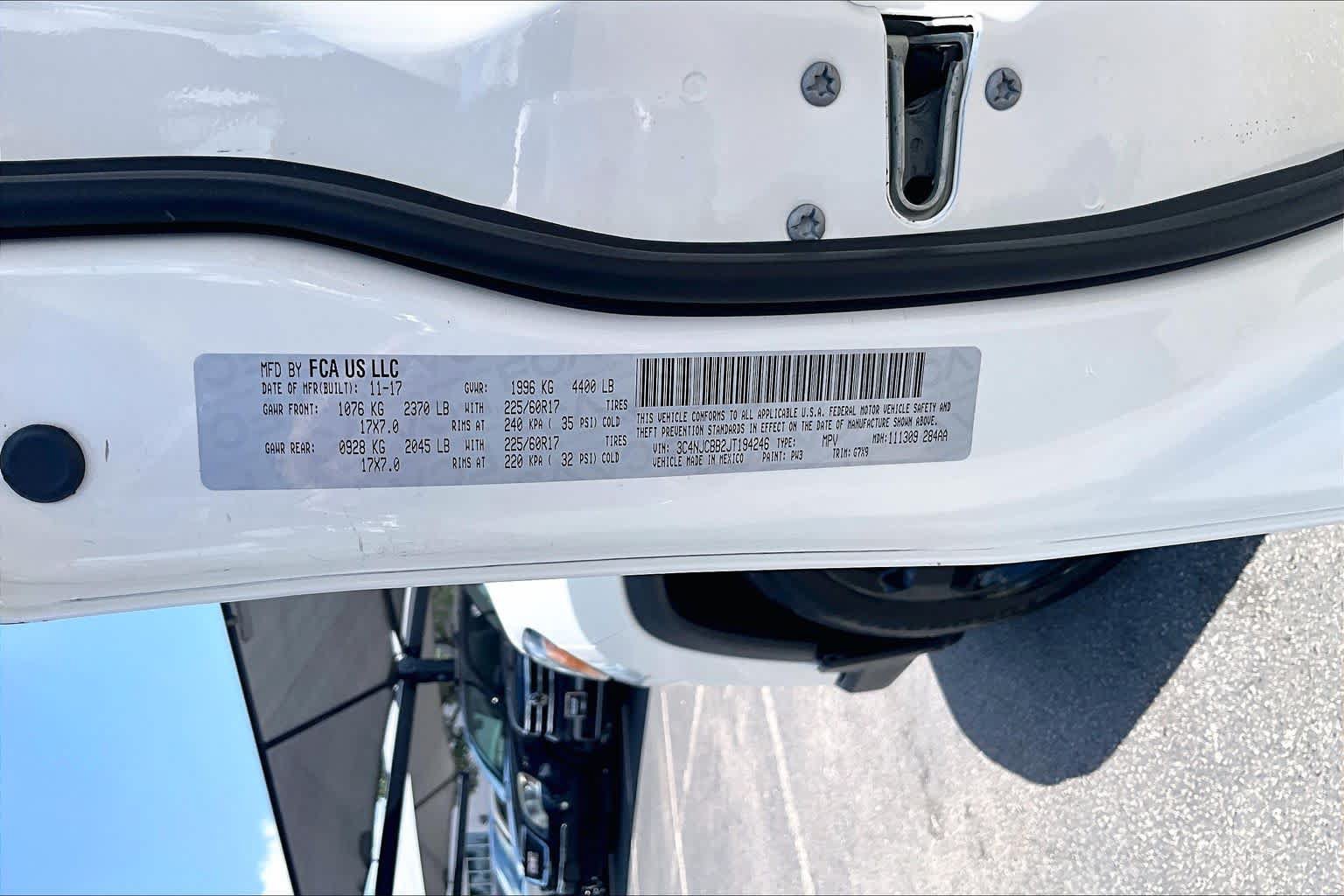 Used 2018 Jeep Compass Latitude w/ Popular Equipment Group FWD image 34