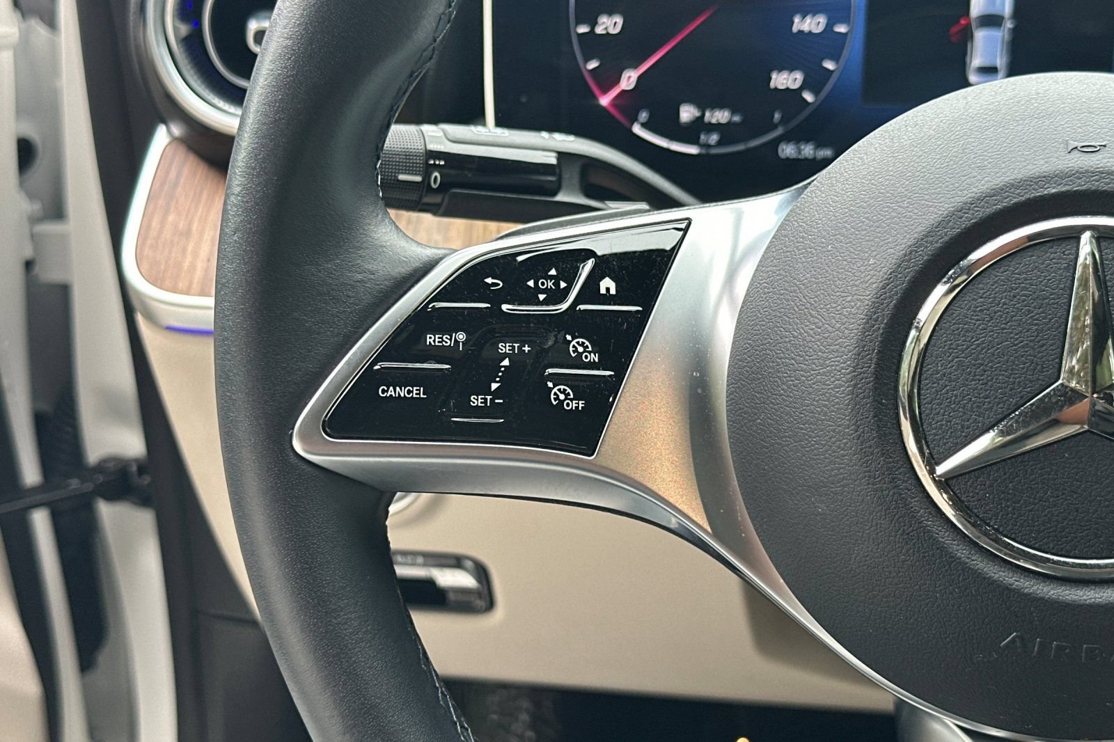 Certified 2022 Mercedes-Benz C 300 Sedan image 29