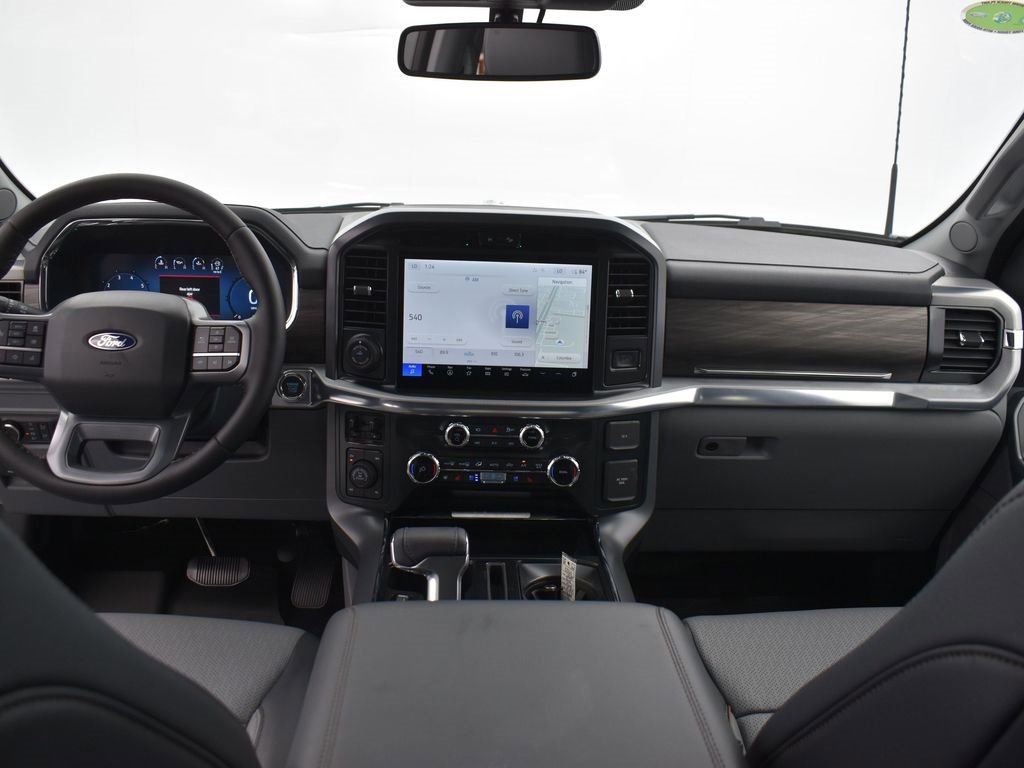 New 2025 Ford F150 Lariat w/ Equipment Group 501A Mid image 12