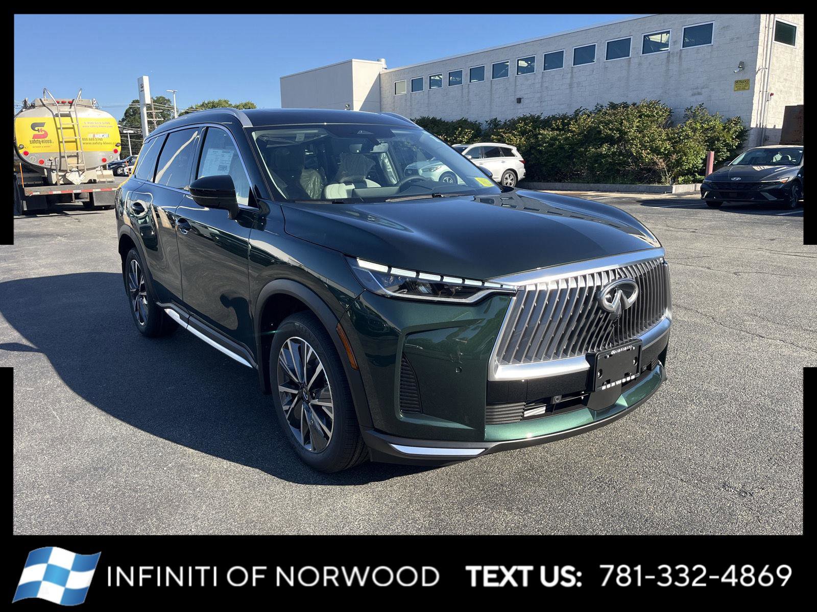 New 2026 INFINITI QX60 Luxe w/ Cargo Package