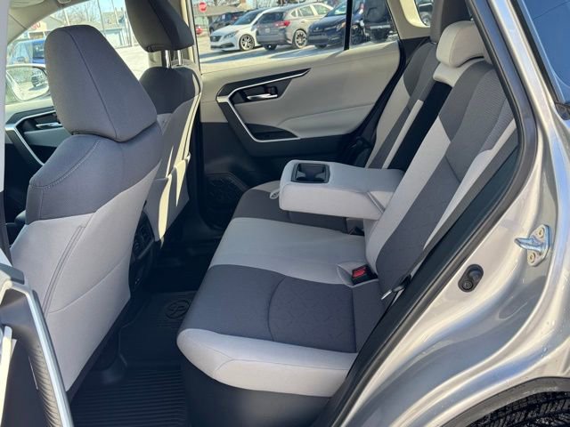 Used 2024 Toyota RAV4 XLE w/ Convenience Package image 17
