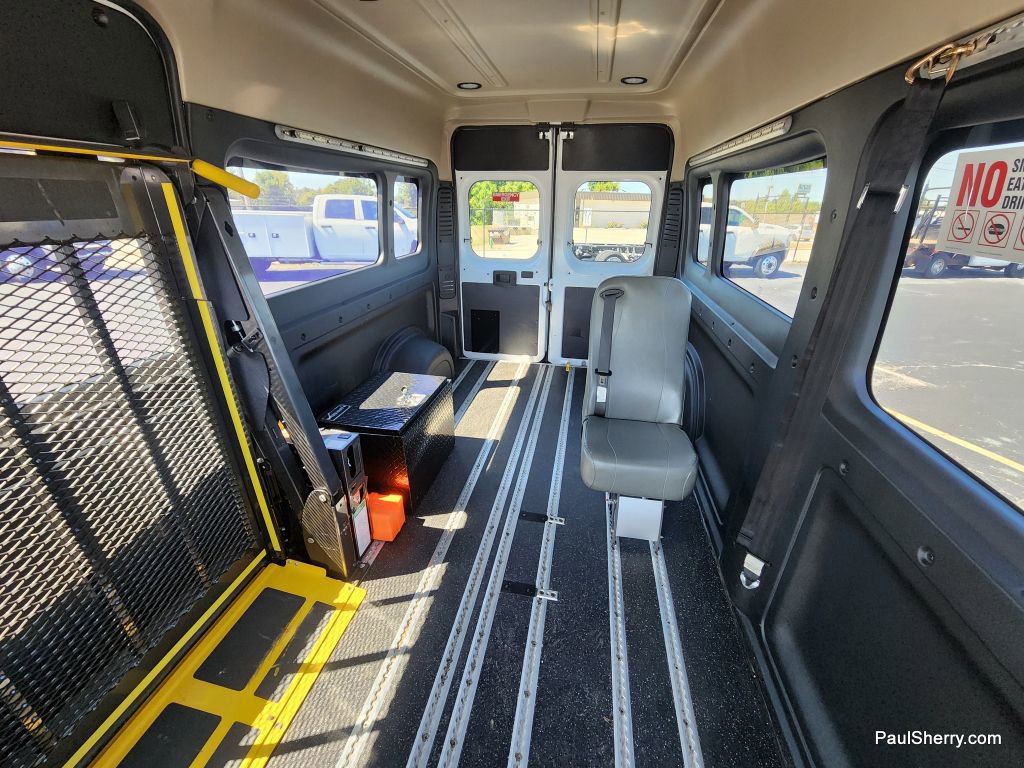 Used 2023 RAM ProMaster 2500 image 4