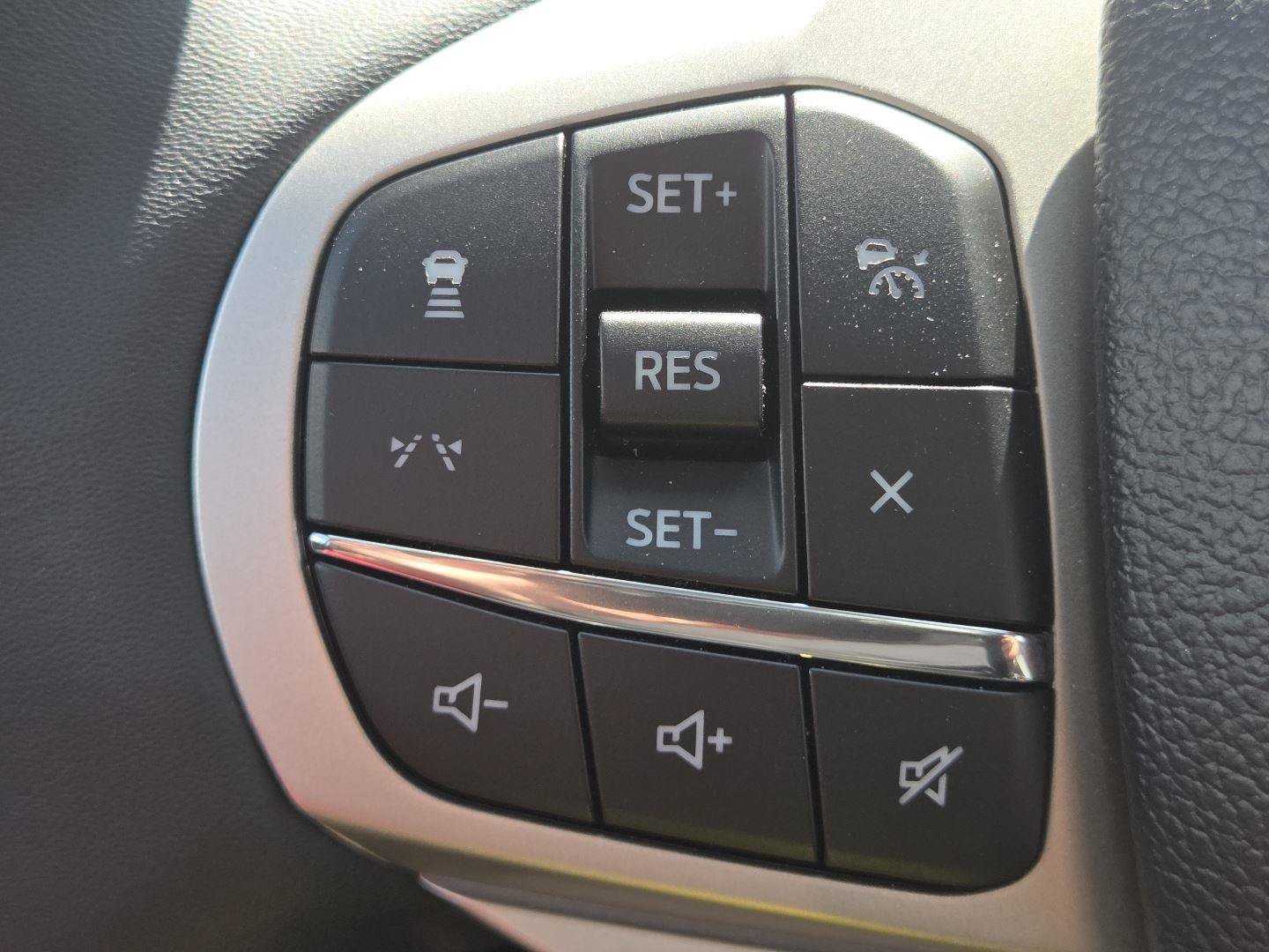 New 2026 Ford Explorer Active w/ Active Comfort Package AWD/4WD image 36