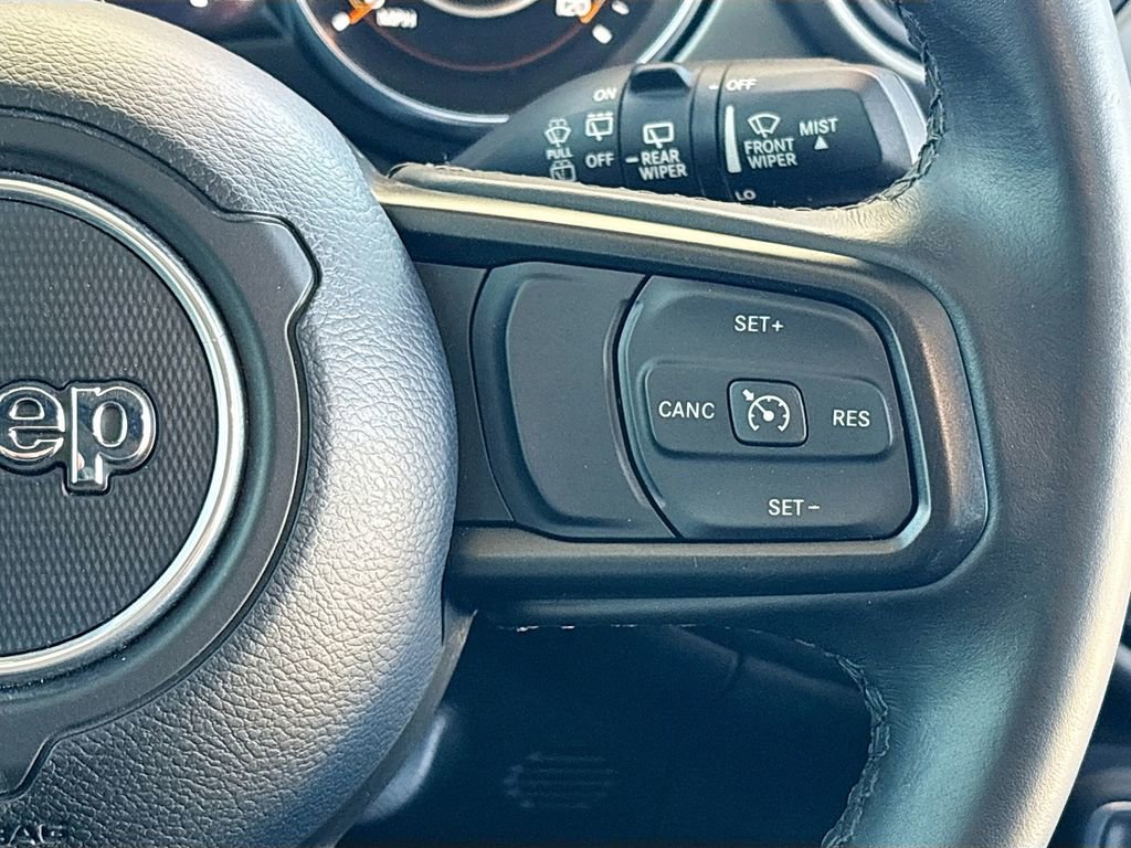 Used 2022 Jeep Wrangler Sport S image 12