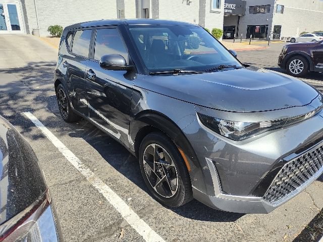 Certified 2023 Kia Soul EX FWD image 14