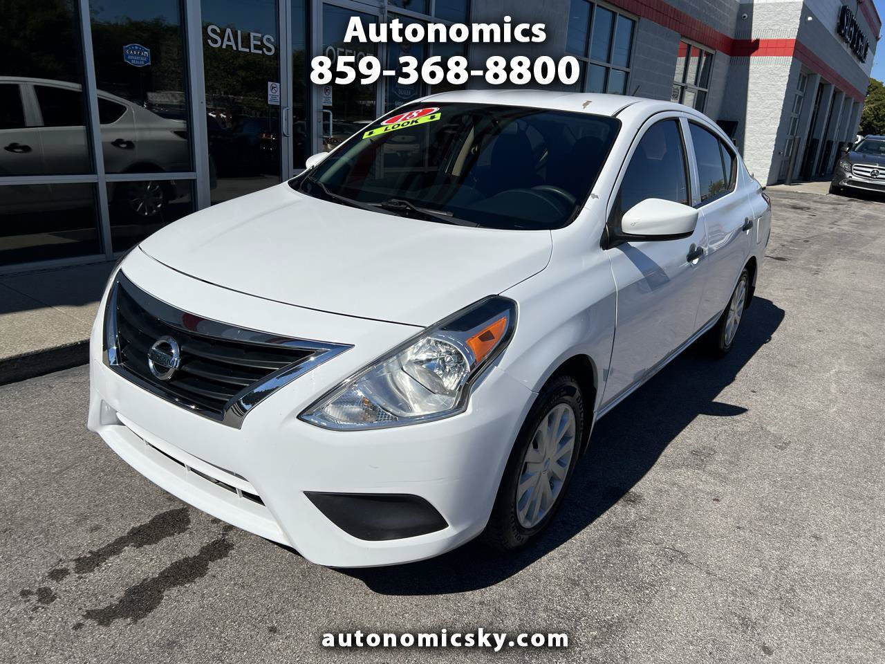 Used 2018 Nissan Versa S Plus FWD image 1