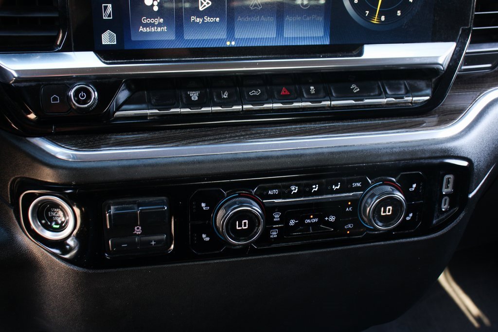 Used 2024 Chevrolet Silverado 2500 LT image 29