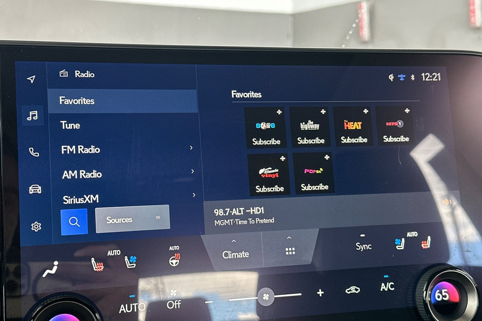 Used 2025 Lexus NX 350 AWD w/ Cold Area Package image 25