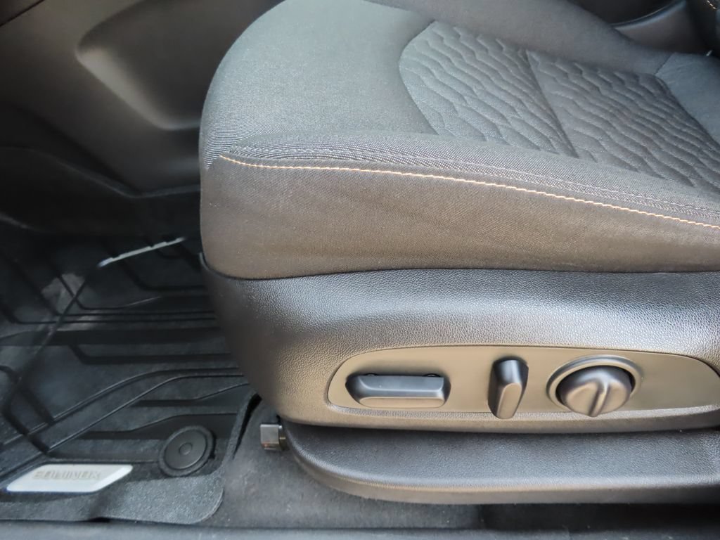 Used 2019 Chevrolet Equinox LT AWD/4WD image 7
