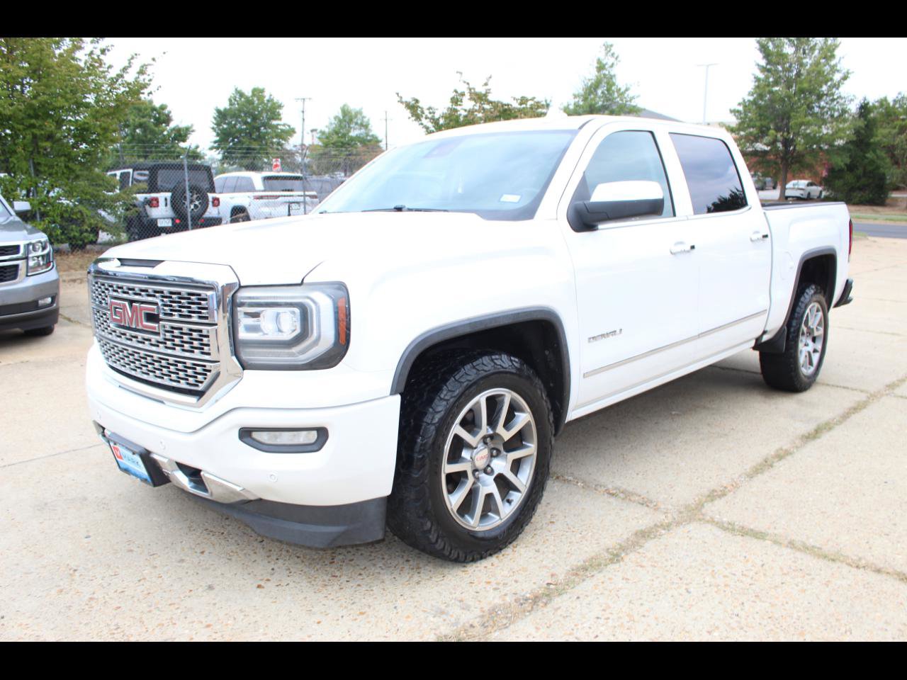 Used 2016 GMC Sierra 1500 Denali w/ Enhanced Driver Alert Package image 1