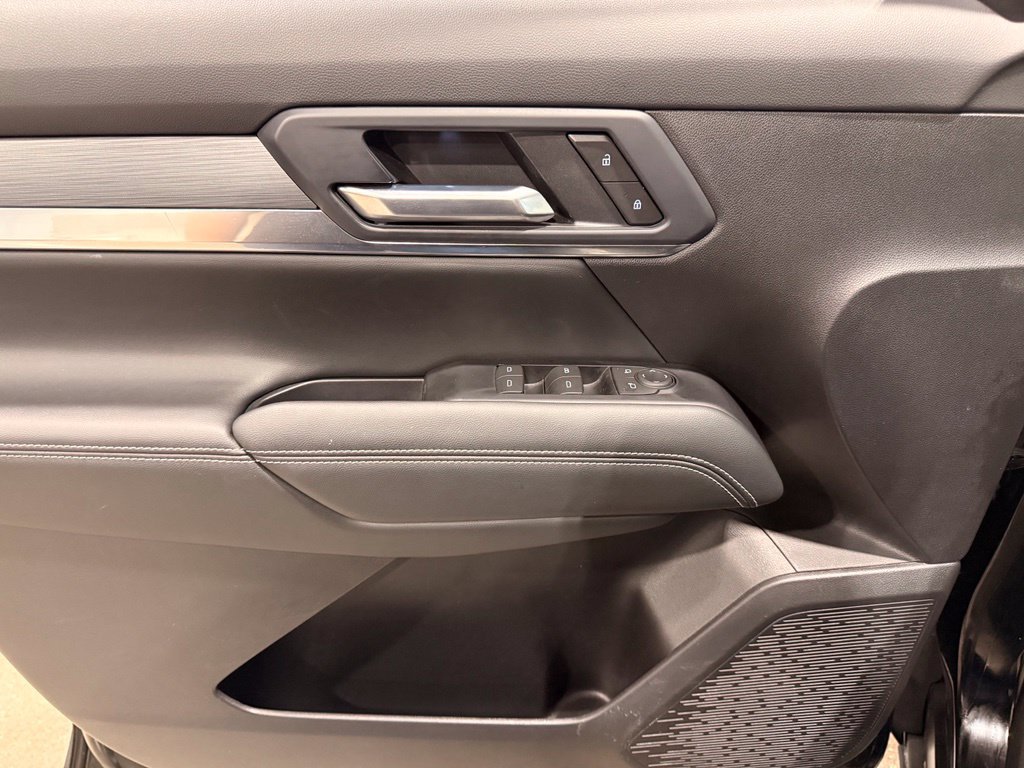 Used 2026 GMC Terrain Elevation AWD/4WD image 13