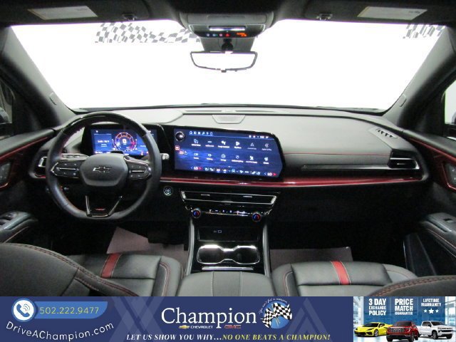 Used 2024 Chevrolet Traverse RS AWD/4WD image 26