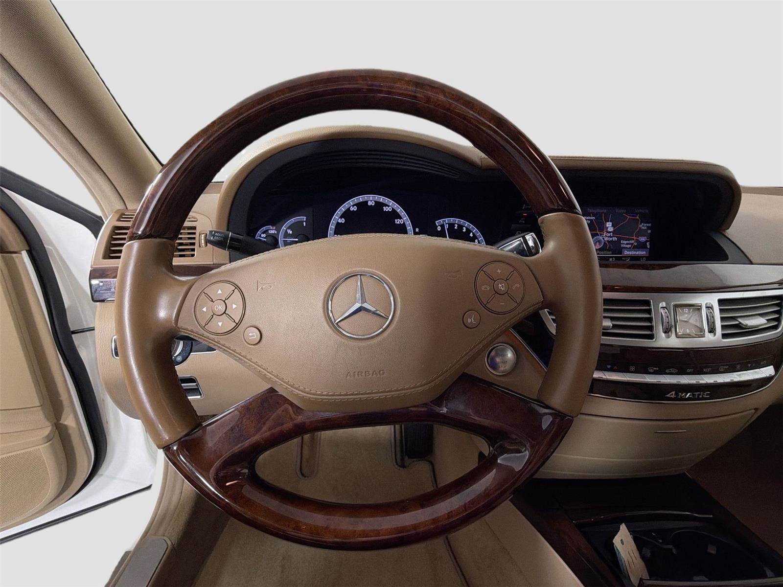 Used 2012 Mercedes-Benz S 550 4MATIC image 12