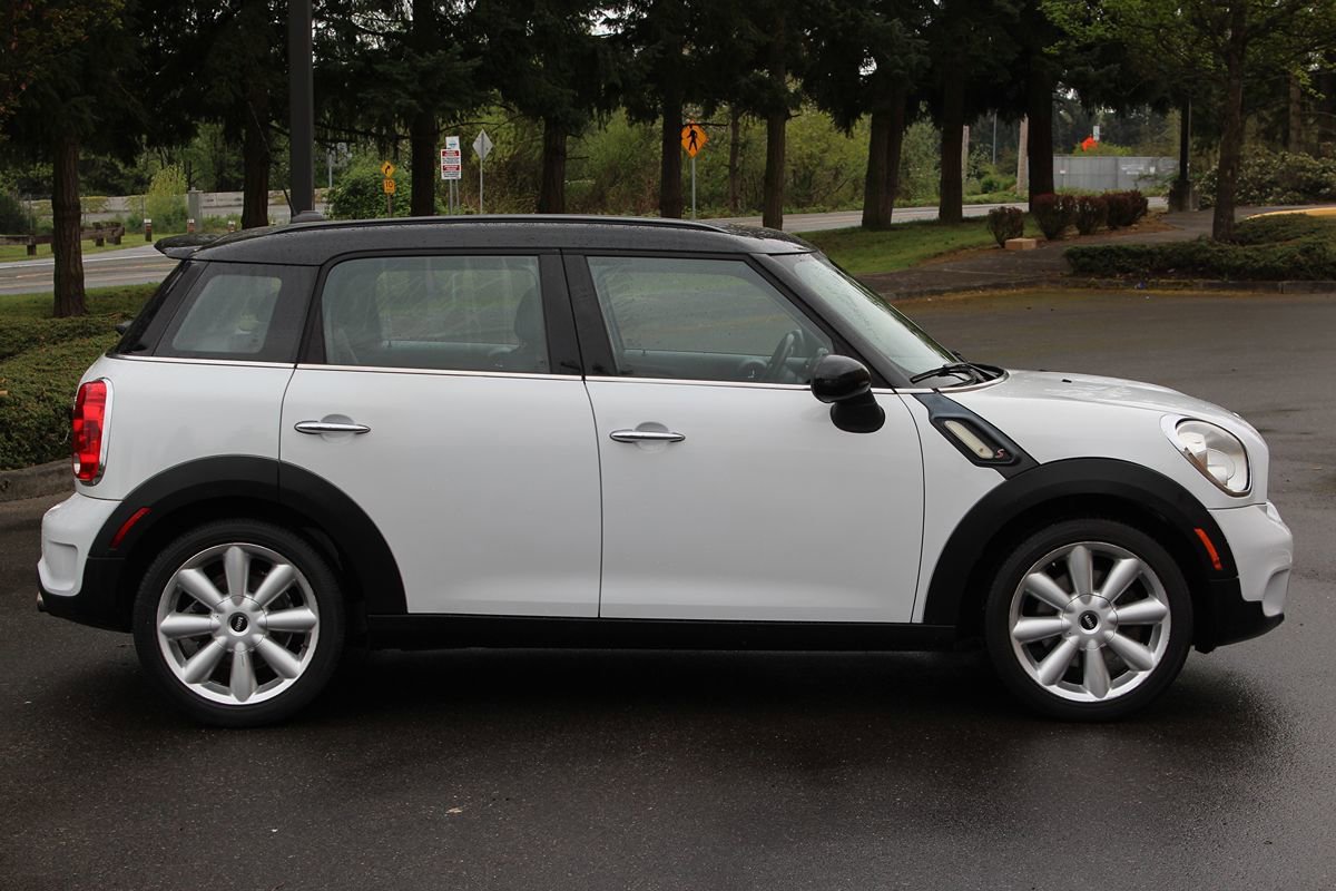 Used 2014 MINI Cooper Countryman S FWD image 4