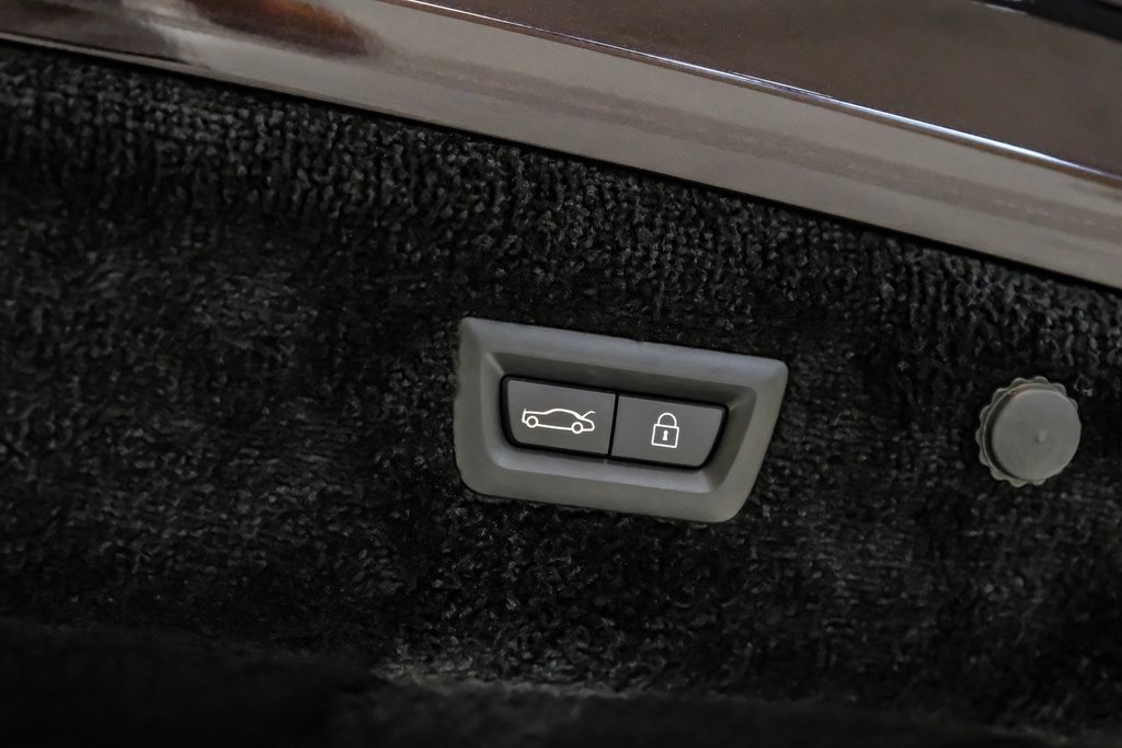 Used 2024 Rolls-Royce Ghost image 70