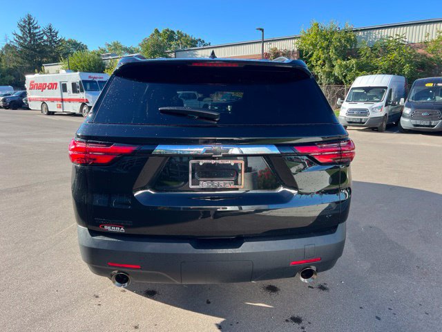 Used 2023 Chevrolet Traverse LT FWD image 6