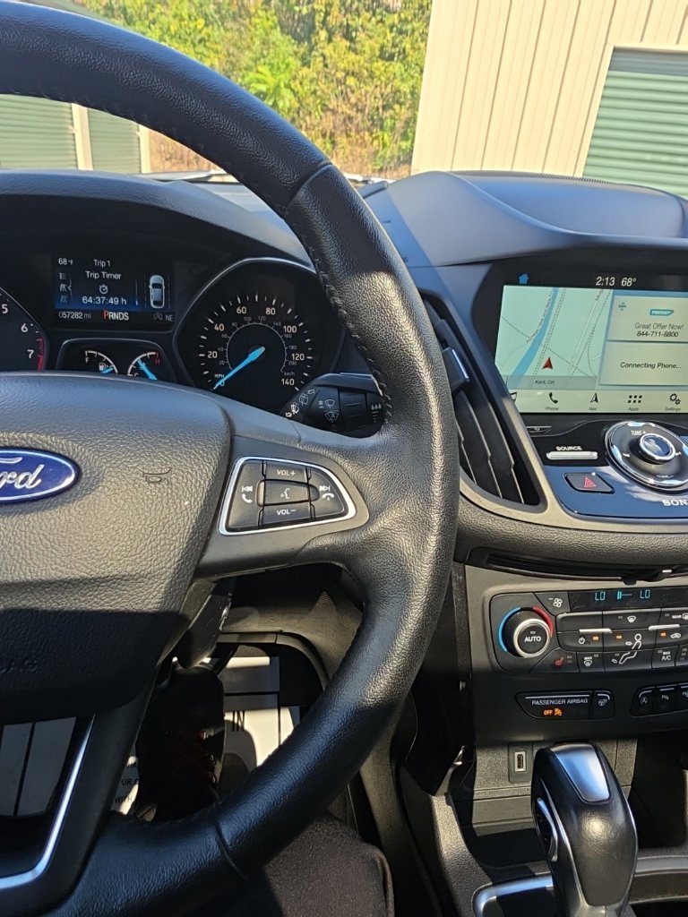 Used 2019 Ford Escape Titanium AWD/4WD image 26
