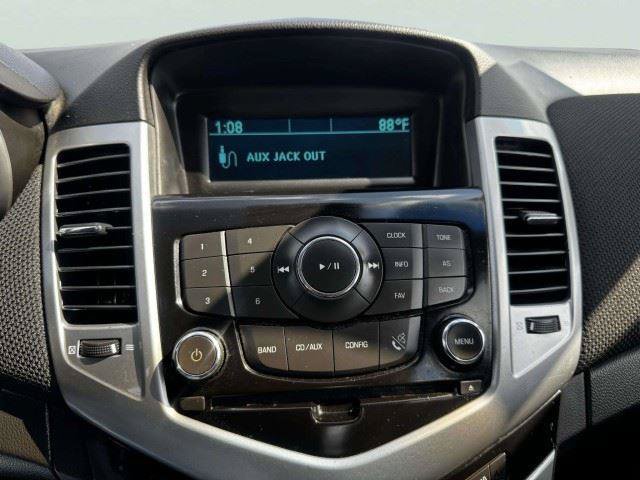 Used 2011 Chevrolet Cruze LT FWD image 29