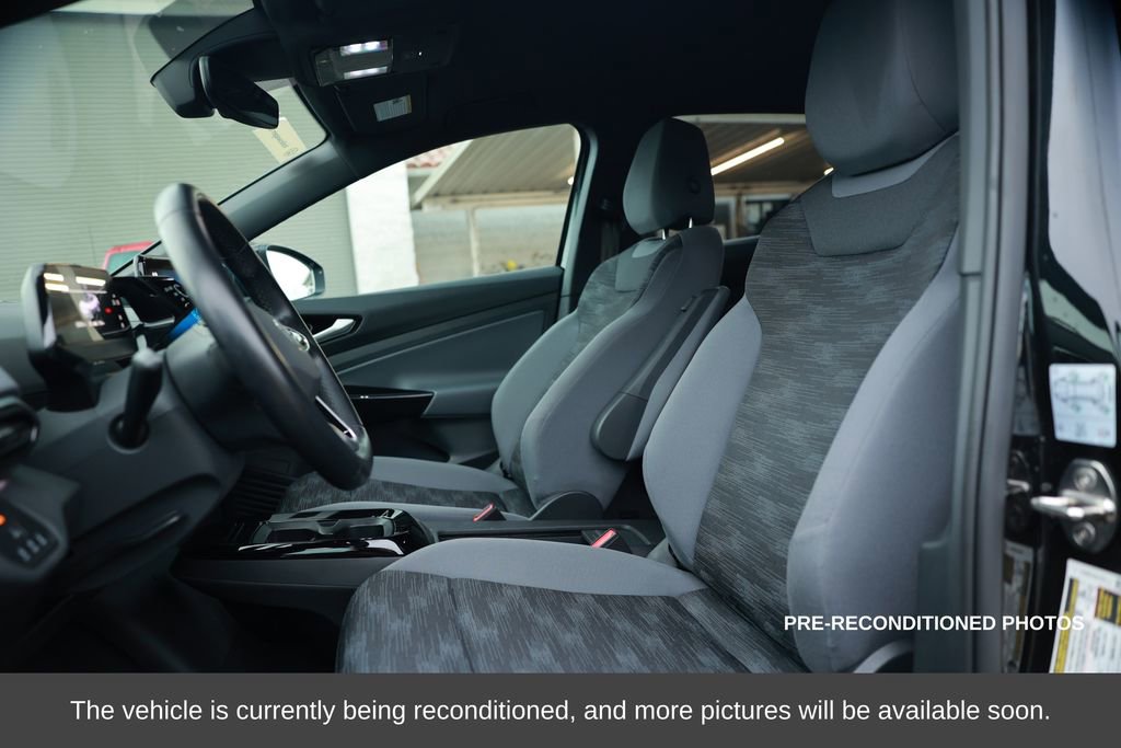 Used 2021 Volkswagen ID.4 Pro image 18