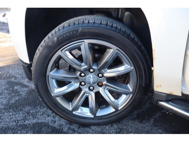 Used 2015 Chevrolet Tahoe LTZ image 16