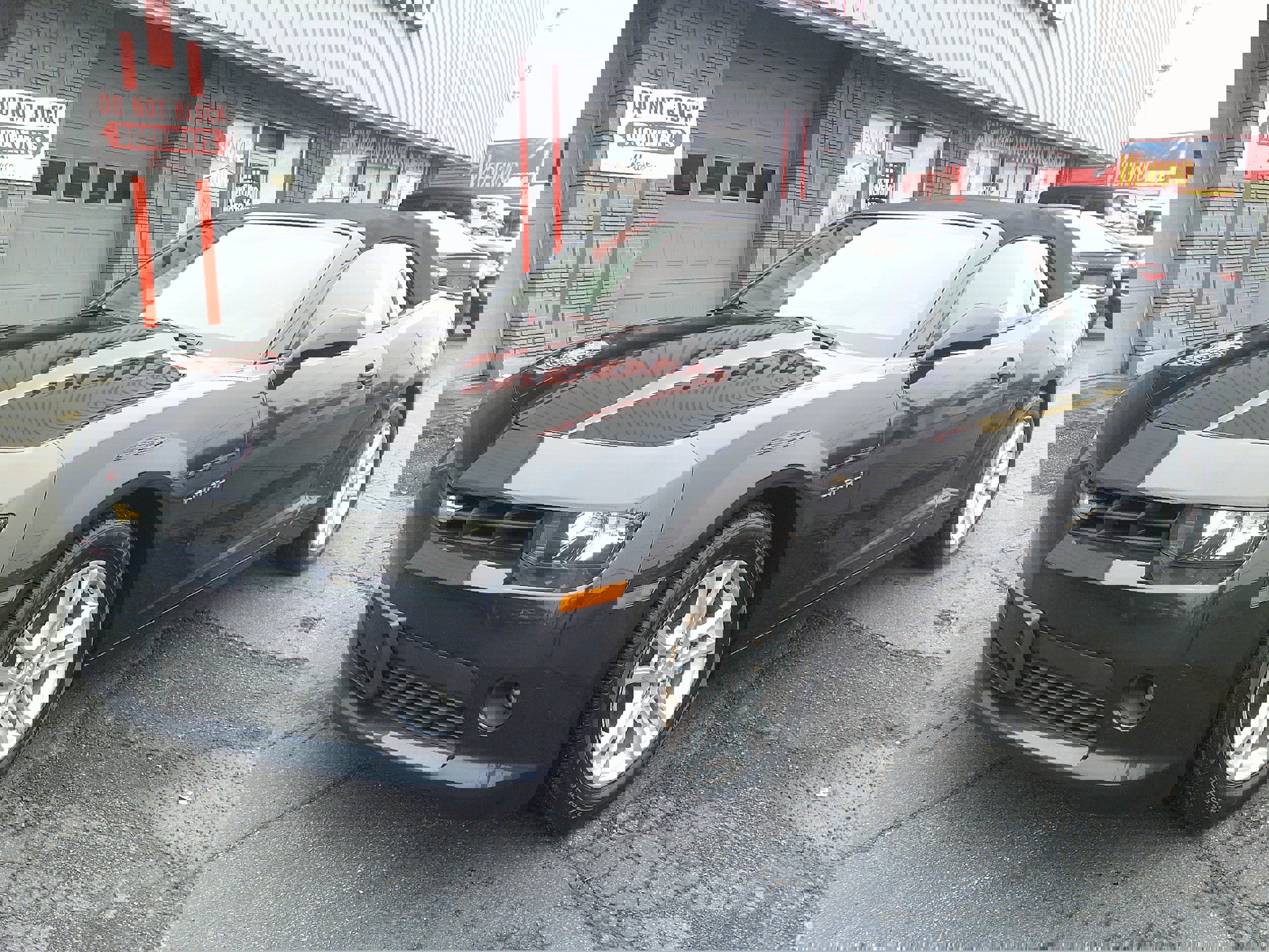 Used 2014 Chevrolet Camaro LT RWD image 10