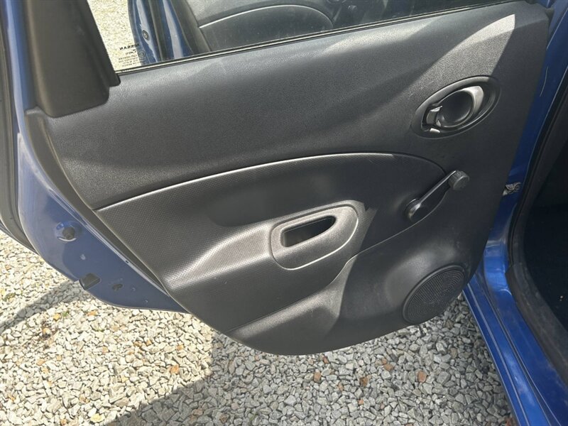 Used 2015 Nissan Versa Note S Plus FWD image 31