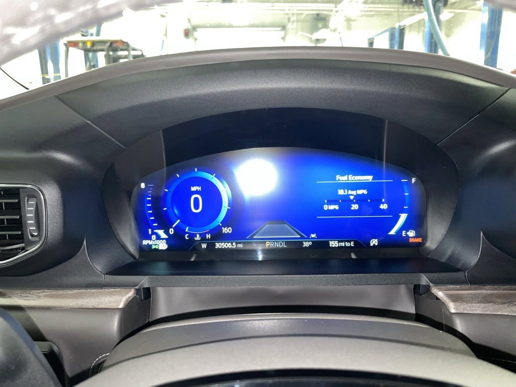 Used 2022 Ford Explorer Platinum w/ Equipment Group 601A image 15