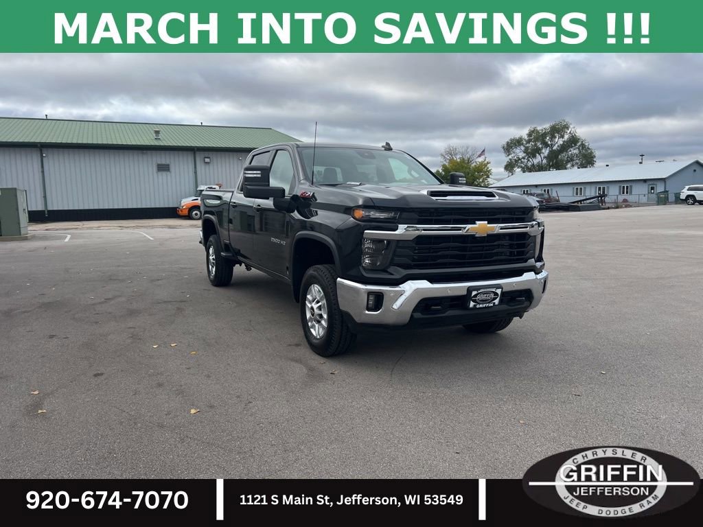 Used 2025 Chevrolet Silverado 2500 LT w/ Safety Package image 6
