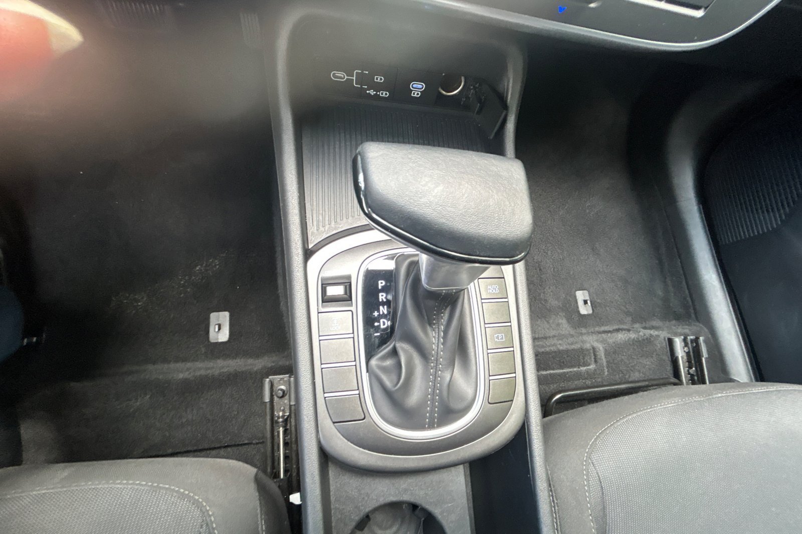 Used 2025 Hyundai Kona SEL AWD/4WD image 20