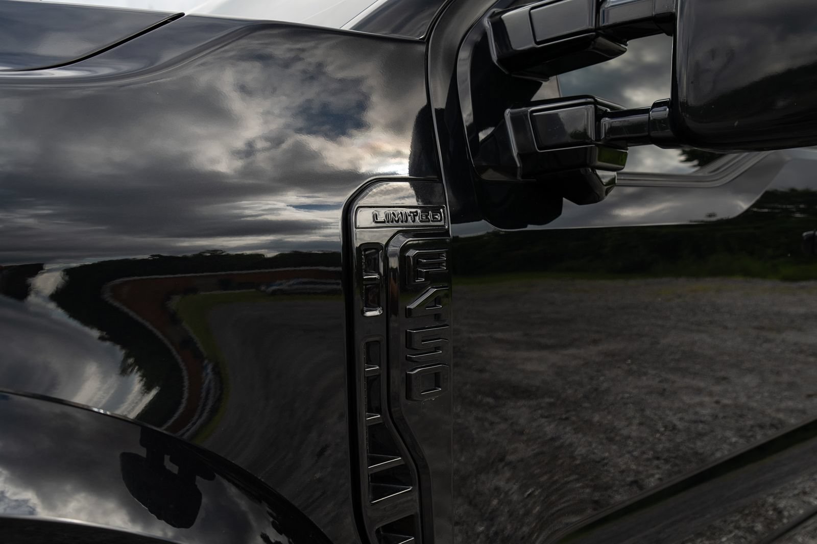 Used 2024 Ford F450 Limited AWD/4WD image 12