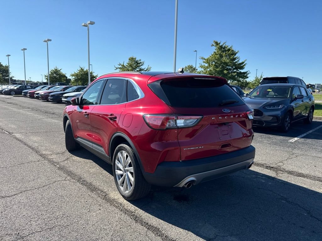 Used 2021 Ford Escape Titanium w/ Titanium Elite Package AWD/4WD image 9