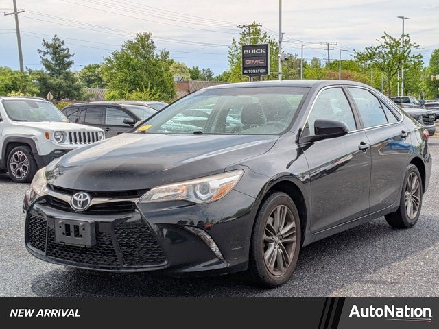 Used 2017 Toyota Camry SE