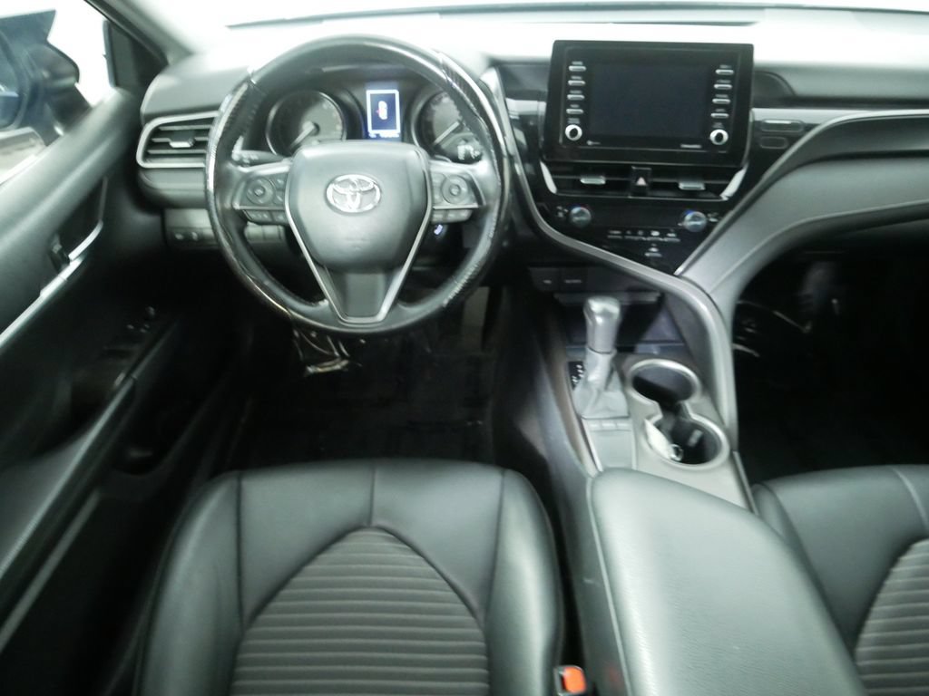 Used 2023 Toyota Camry SE FWD image 19