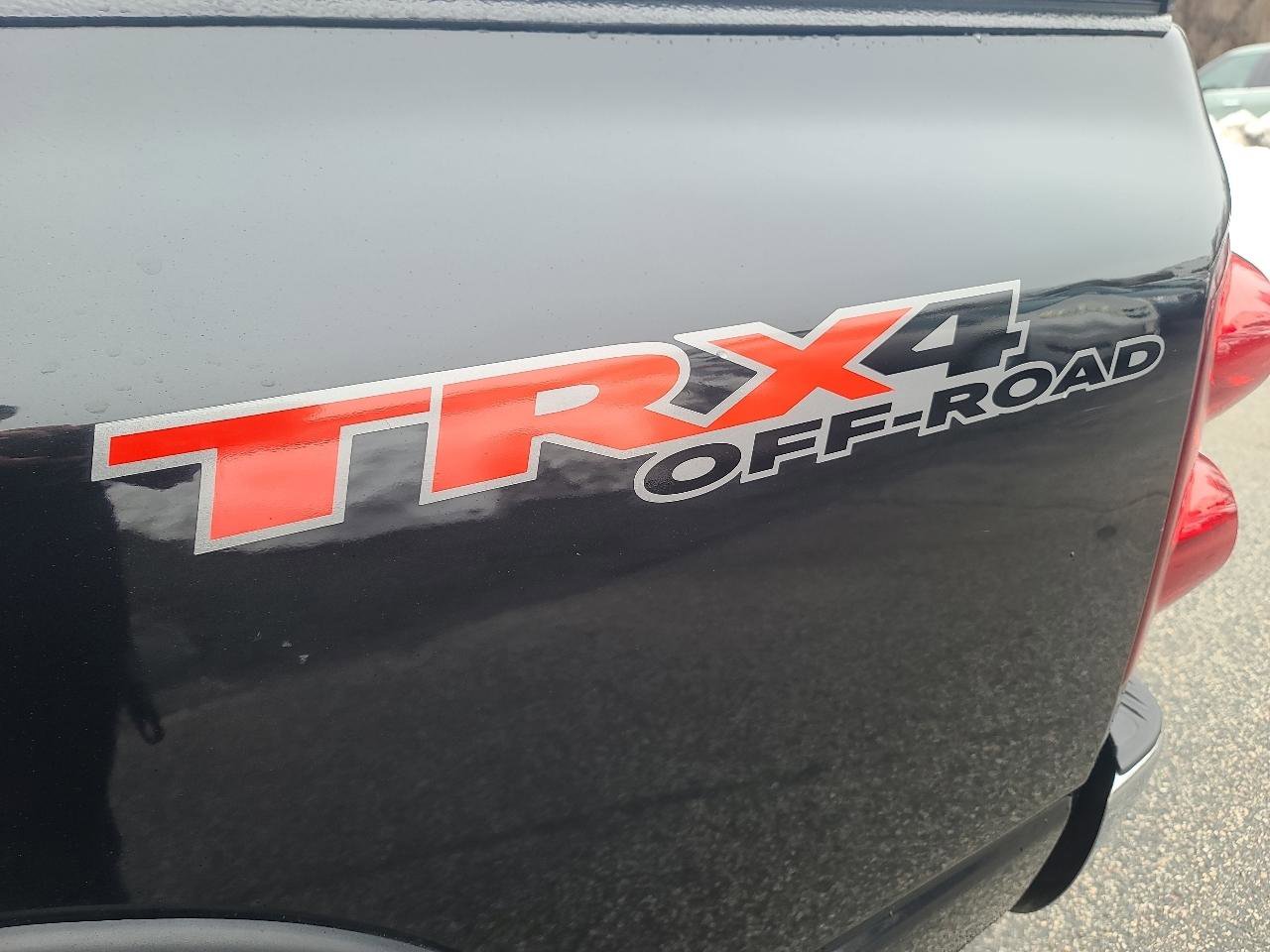 Used 2007 Dodge Ram 1500 Truck SLT image 13