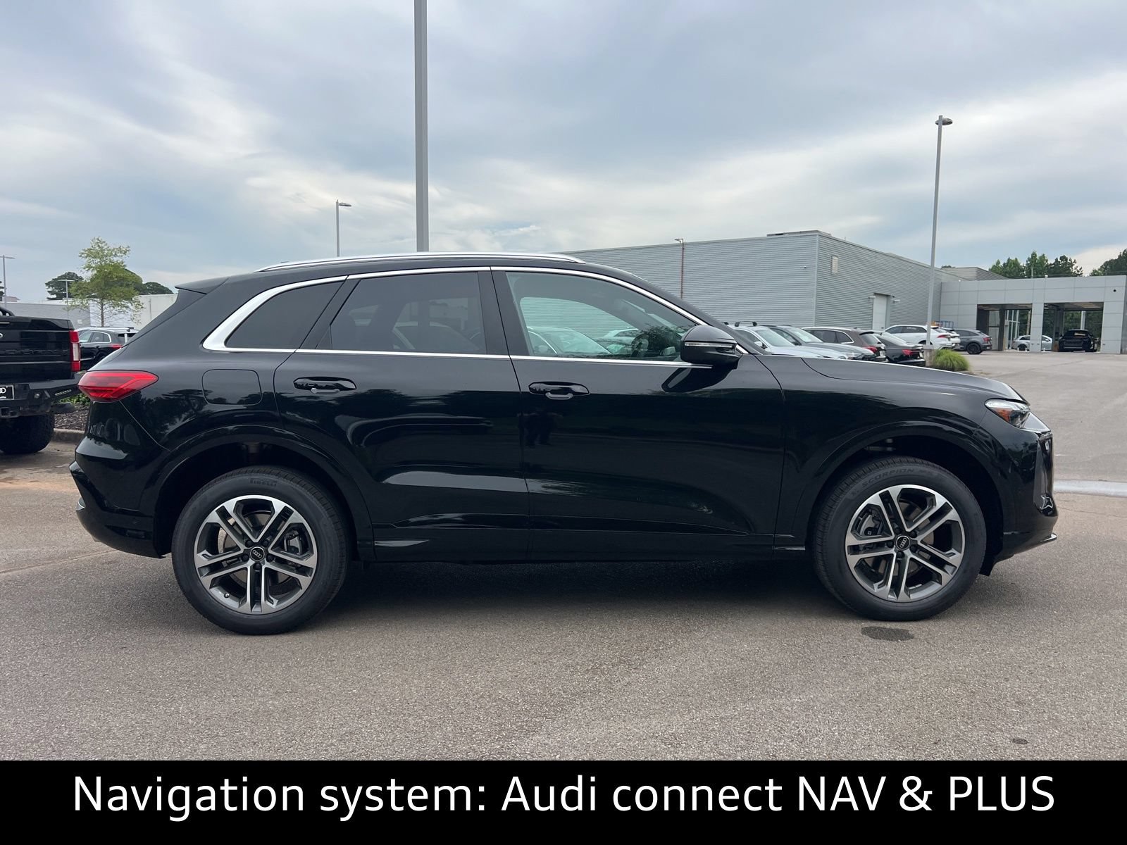 New 2026 Audi Q5 Premium Plus AWD/4WD image 3