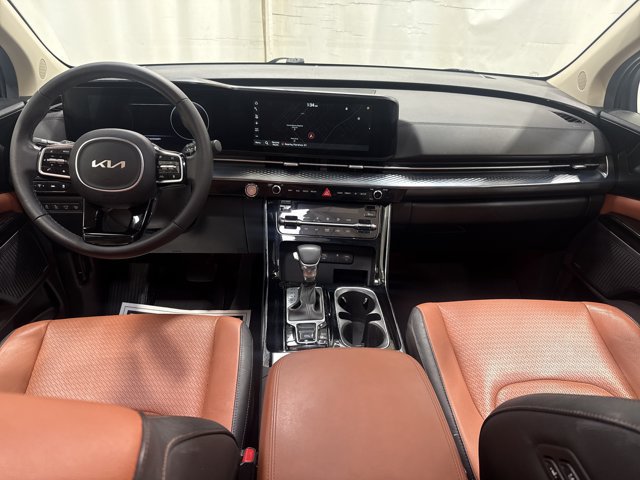 Certified 2024 Kia Carnival SX Prestige FWD image 15