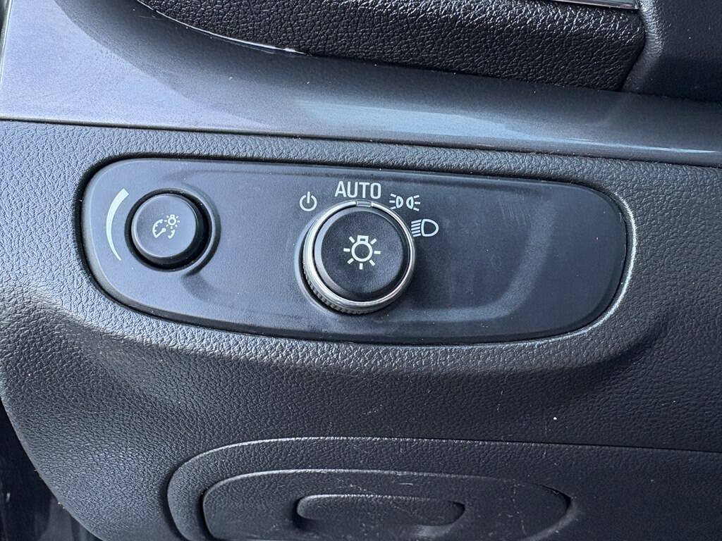 Used 2017 Buick Encore Preferred FWD image 16