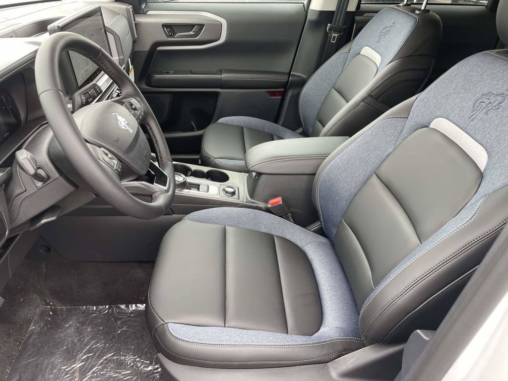 New 2026 Ford Bronco Sport Outer Banks w/ Outer Banks Tech Package+ AWD/4WD image 13