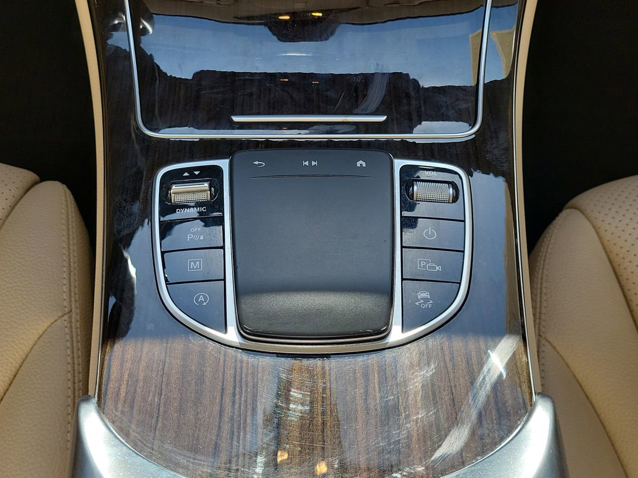 Certified 2021 Mercedes-Benz GLC 300 image 21