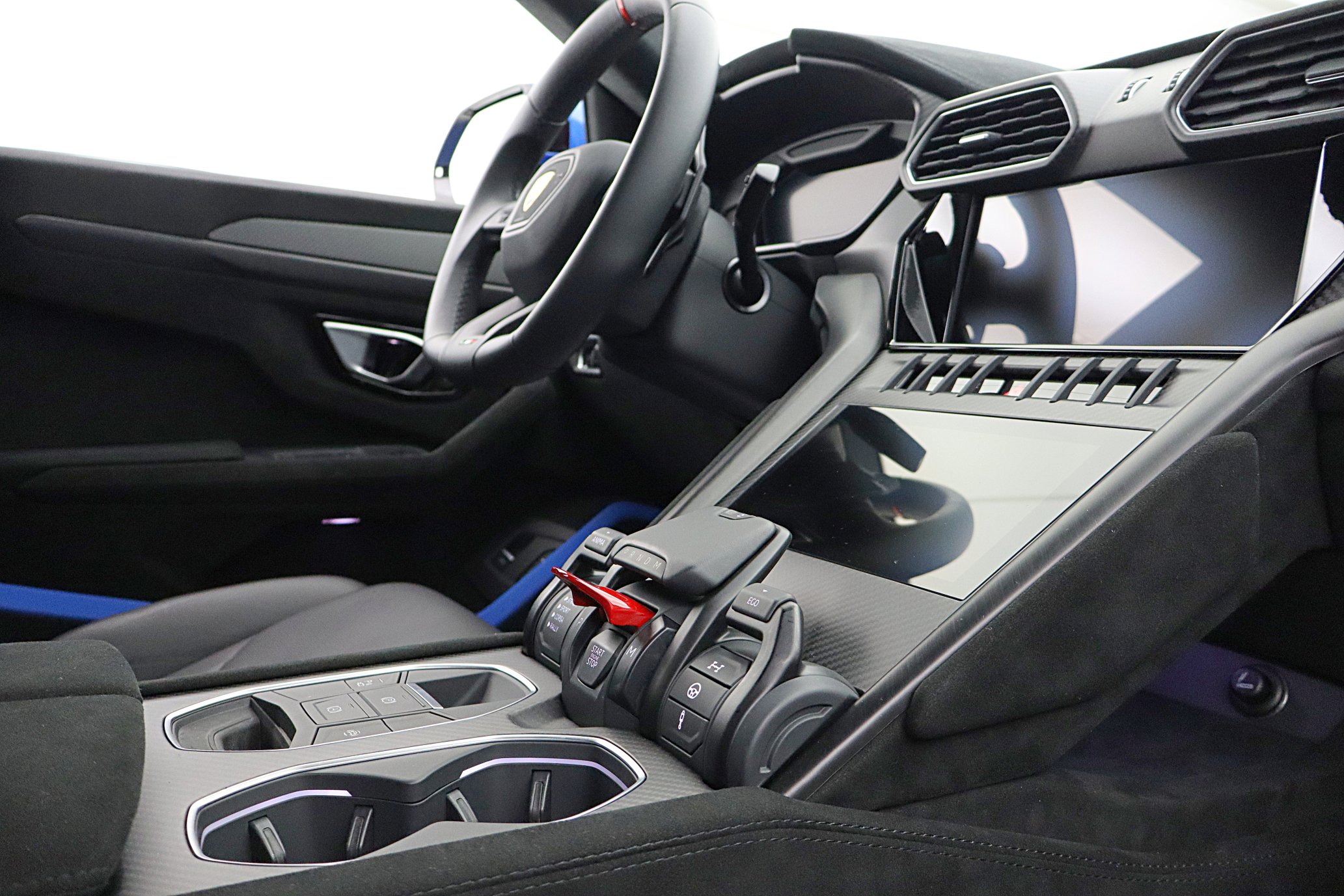 Used 2024 Lamborghini Urus Performante image 42