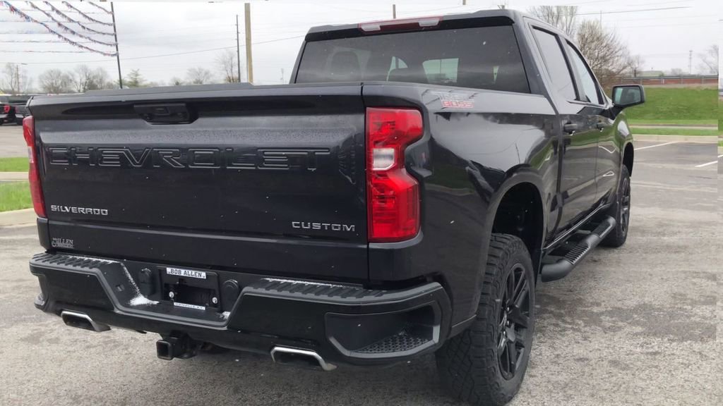 Used 2023 Chevrolet Silverado 1500 Custom Trail Boss AWD/4WD image 7