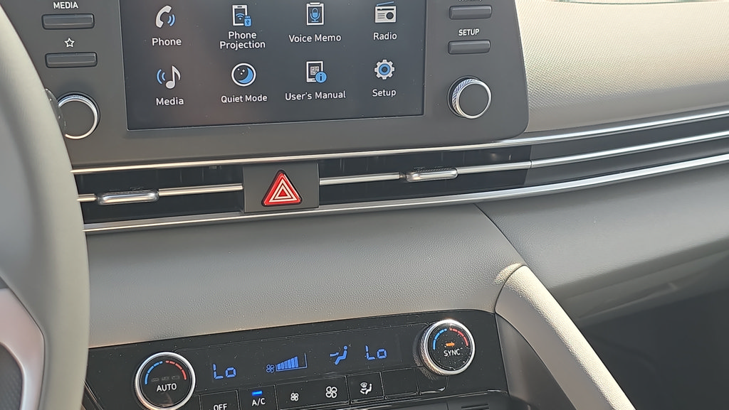Certified 2026 Hyundai Elantra Sport FWD image 21